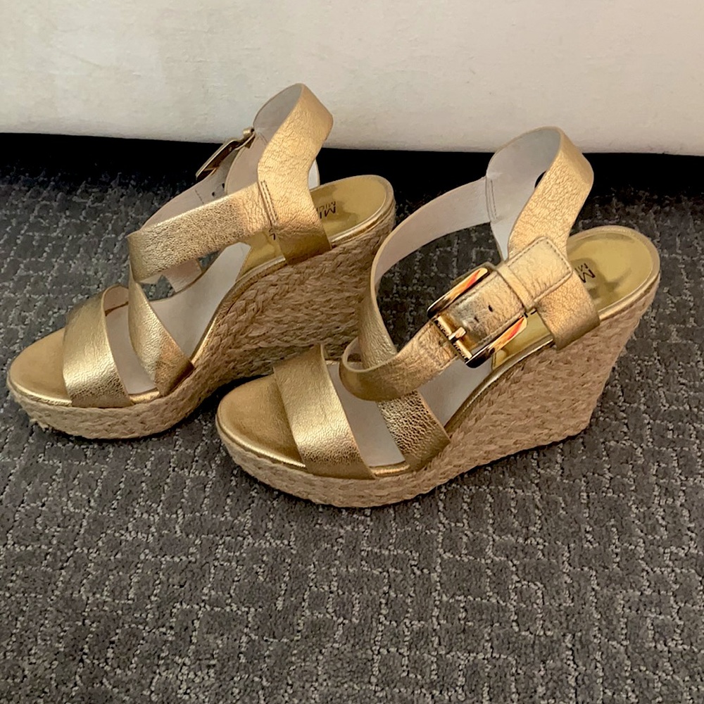 Michael Kors wedges - Picture 2 of 5